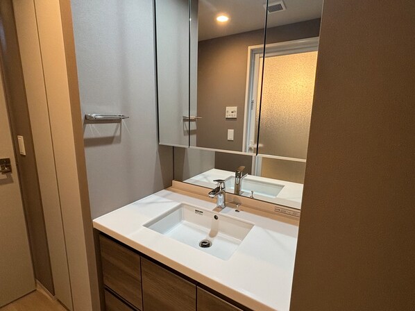 クレストコート上野の物件内観写真